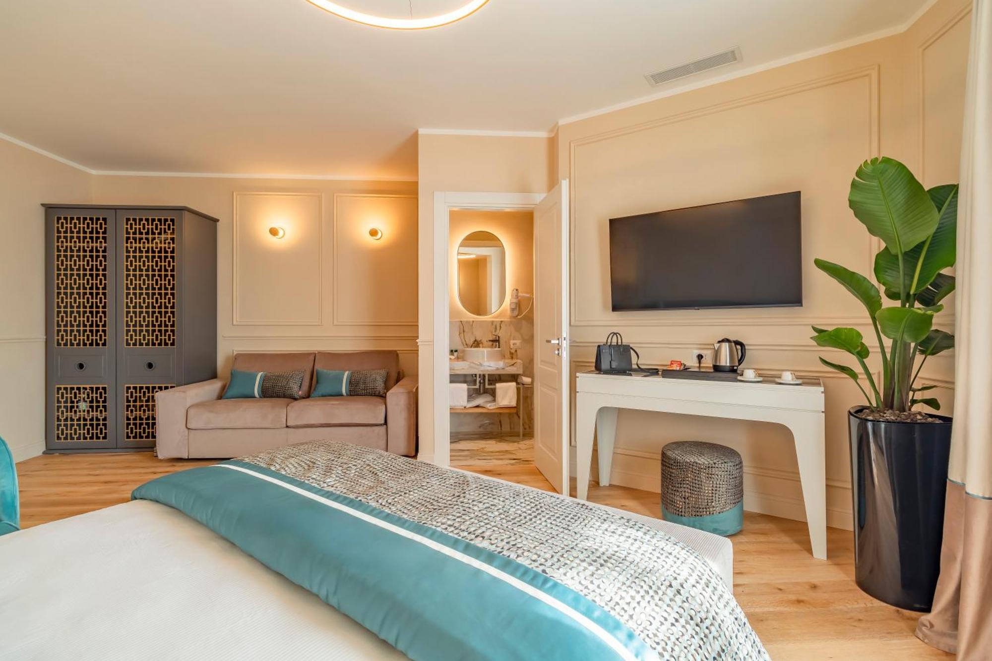 Trevi Imperial 2 *